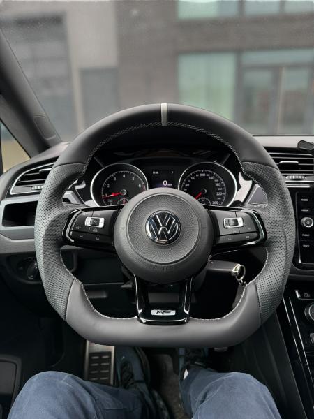 VW Golf 7 GTI GTD R-line Polo Tiguan Touran Arteon Lenkrad Neu Beziehen